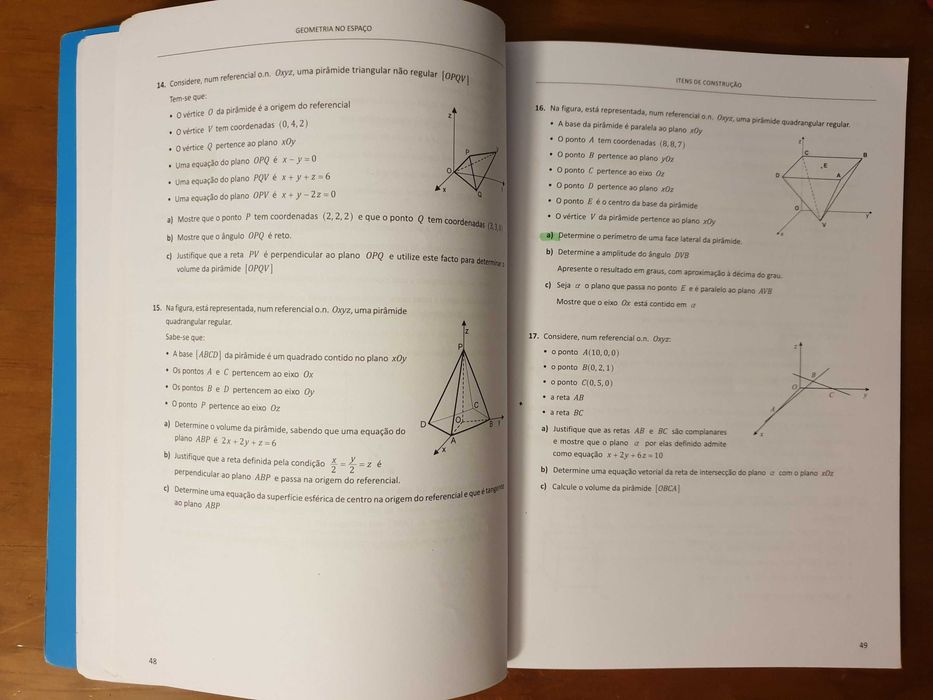 Exames Resolvidos IAVE - Matemática A - 12º ano