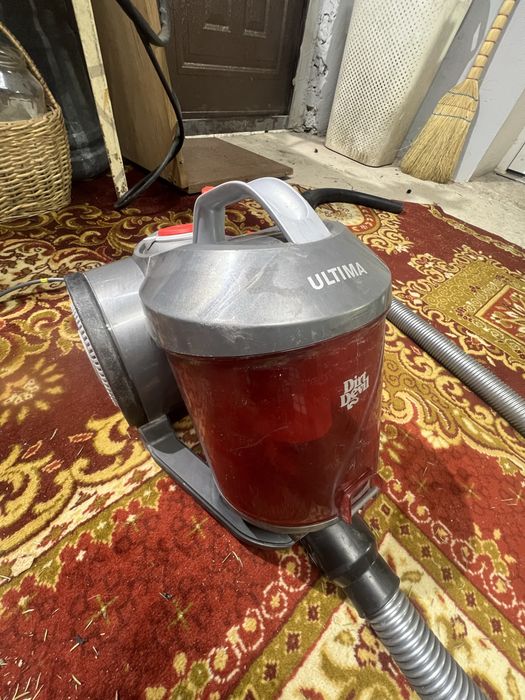 Продам пилосос в гарному стані