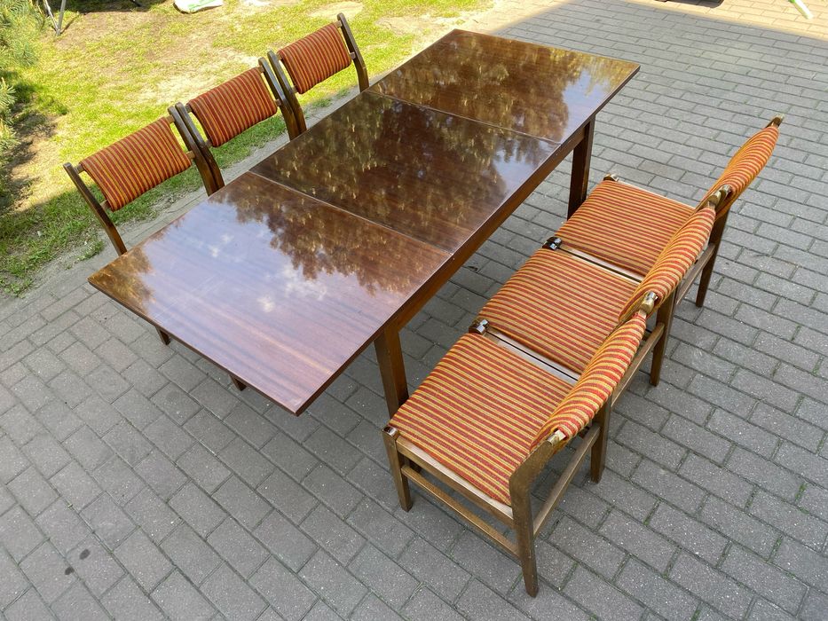 Stół + 6 krzeseł prl