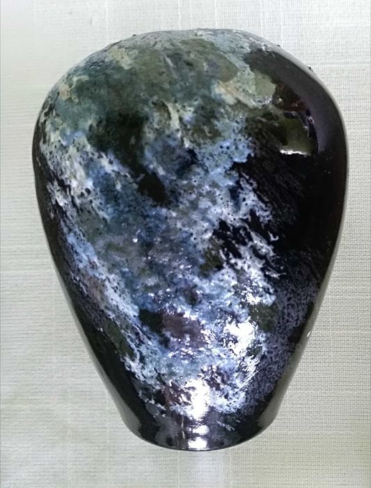 wazonik zdobiony glinka szkliwiony z prl lata 70/80