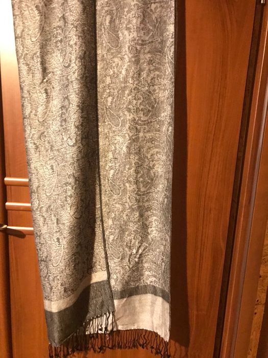 Elegancki szal kaszmirowo-jedwabny