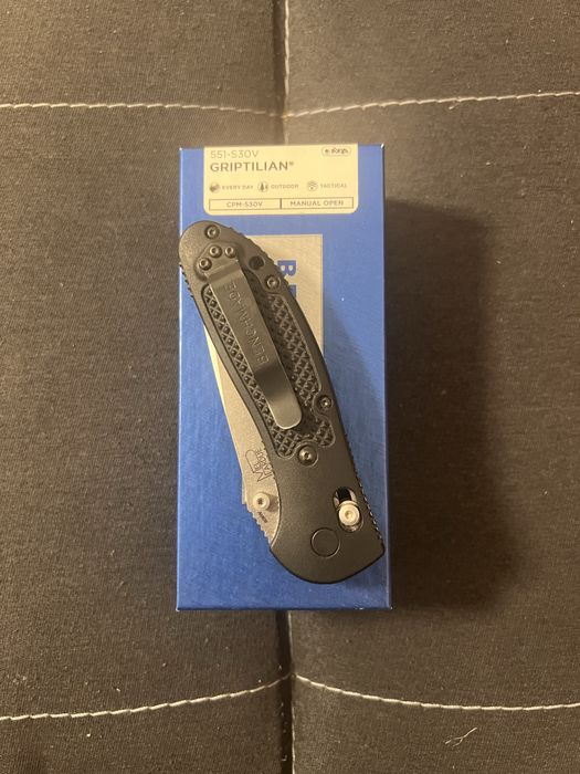 Benchmade griptillian cpm s30v
