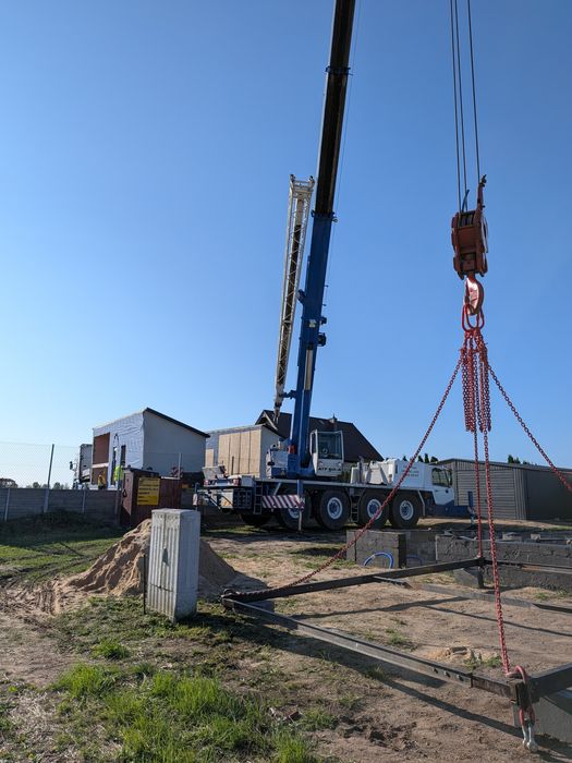 Usługi dźwigowe do 110 ton