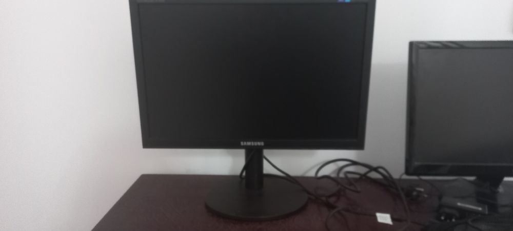 Monitor de computador433329015883059202