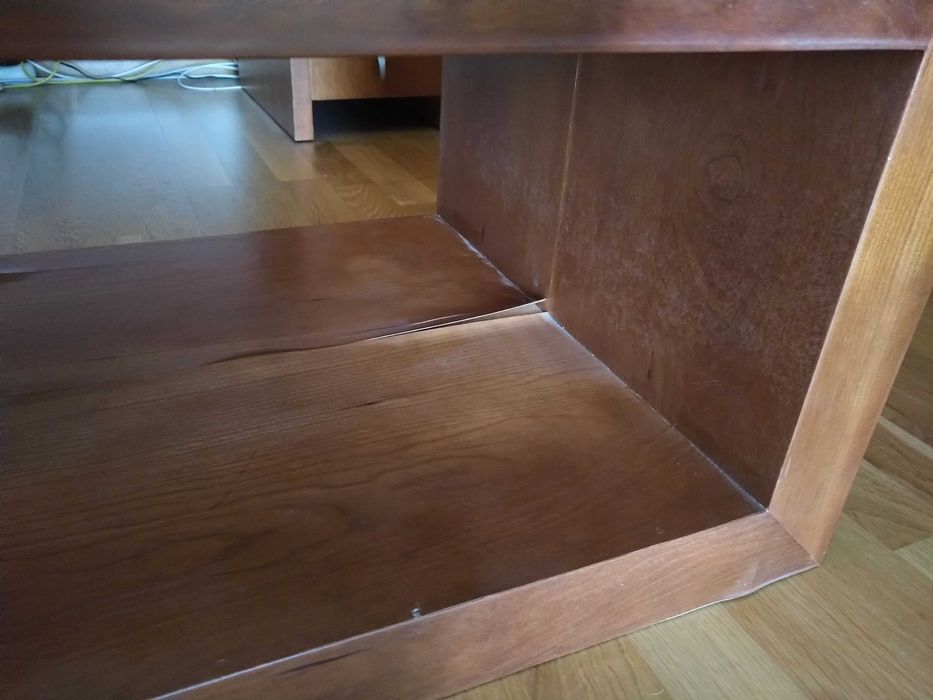 Móvel/rack para equipamentos Multimédia