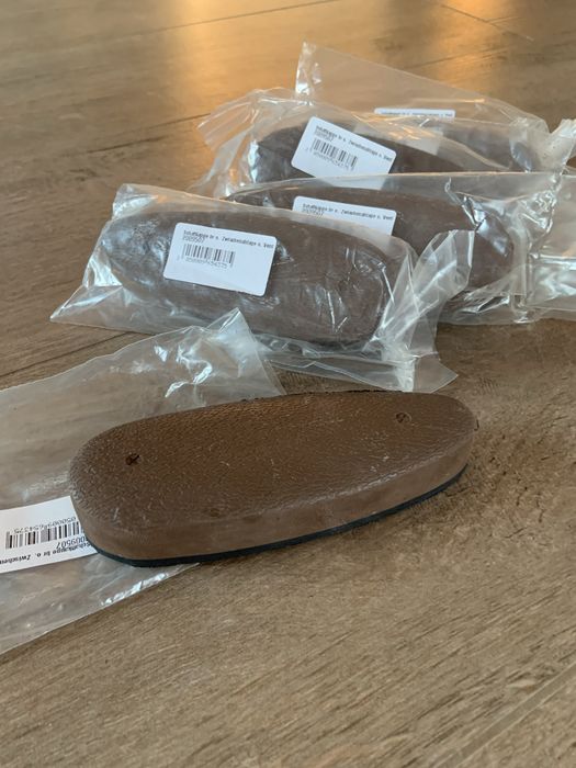 Stopka do broni brązowa /czarna stopka do kolby