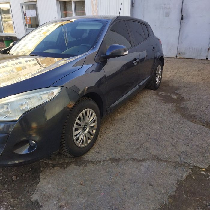 Автомобіль легковий Рено Меган 3