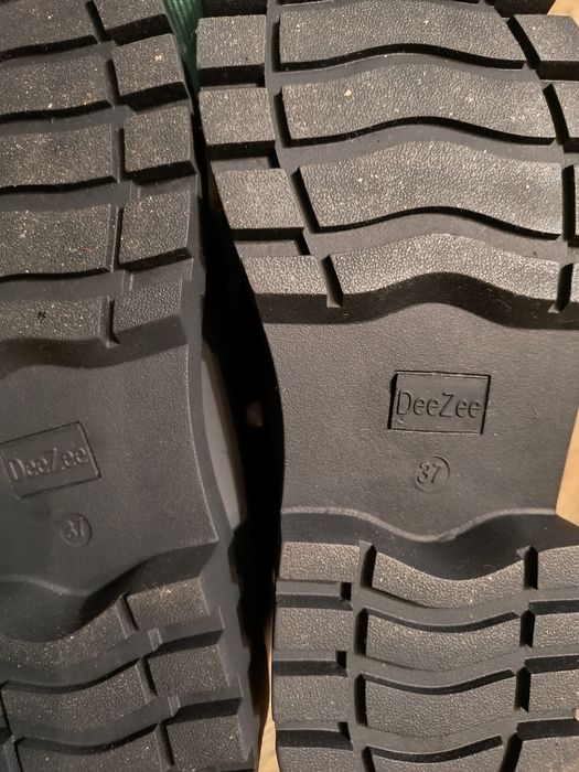 Nowe trapery rozmiar 37 buty zimowe czarne wiązane