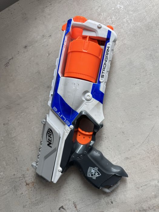 Nerf N-Strike Elite Strongarm