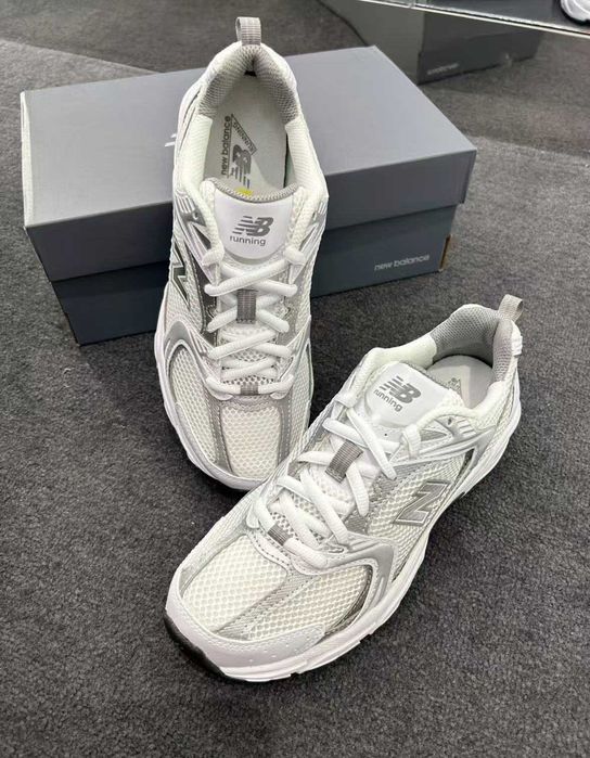 New Balance 530 White Silver Metallic R.40