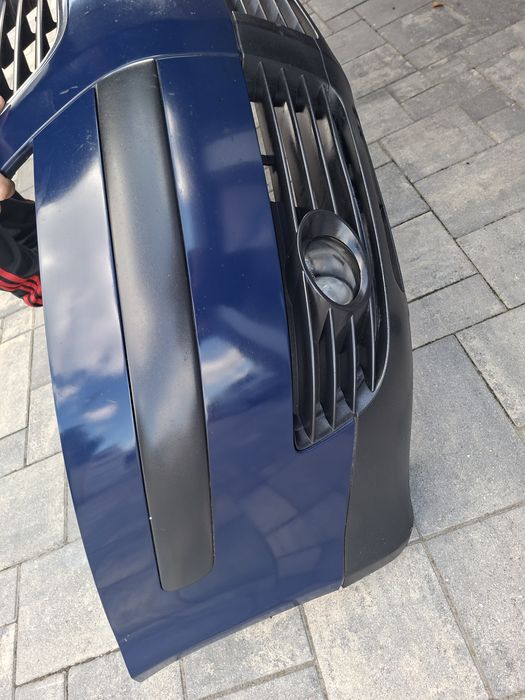 Vw Passat b5 fl lift zderzak przod przedni granatowy  niebieski la5e