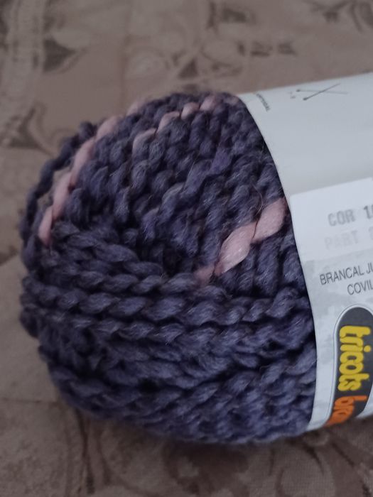 Lã 50gr para tricô.