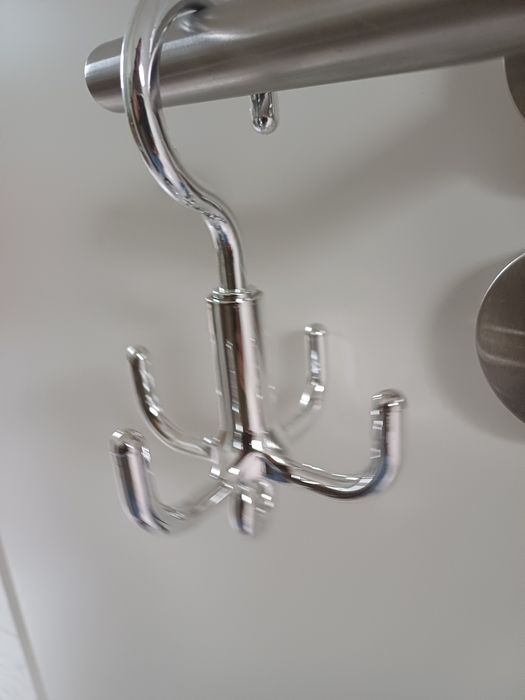 Peça / suporte cabide cintos,malas...  Nova