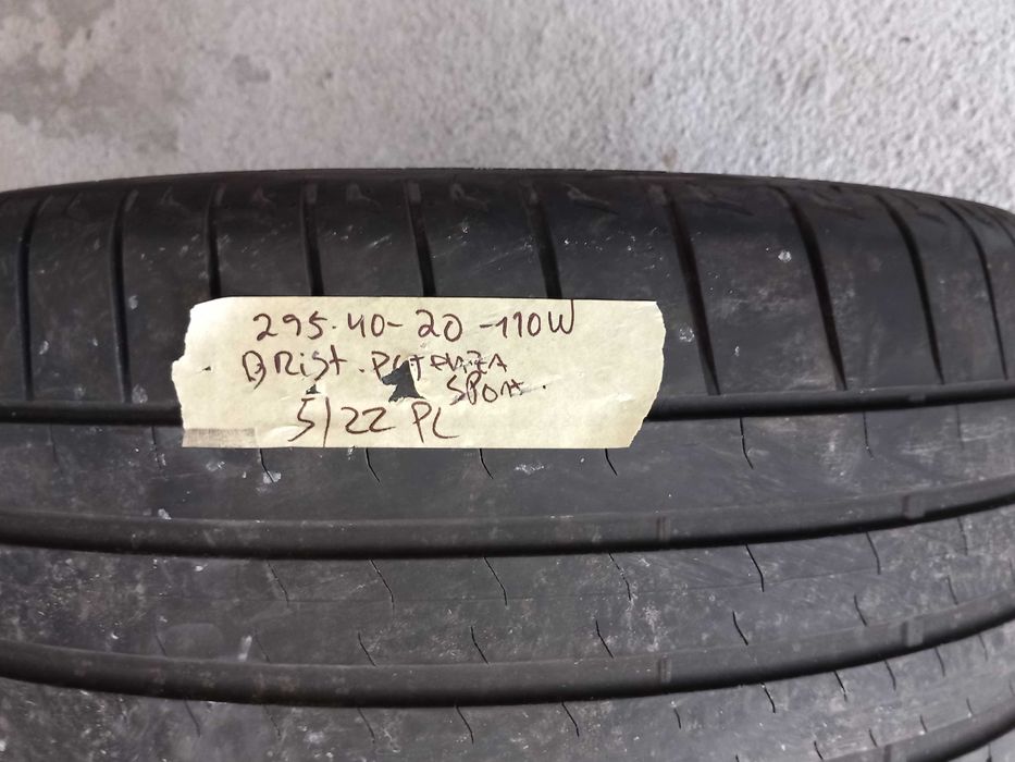 2 Pneus 295/40R20 Bridgestone