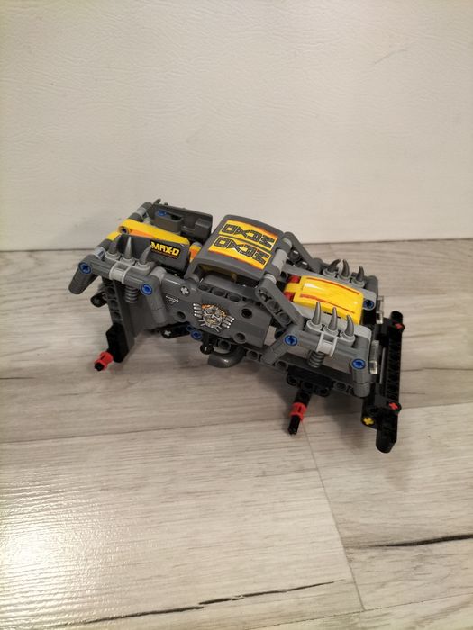 Pojazdy LEGO Technic