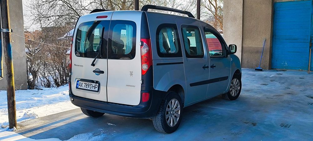 Продам терміново Рено кенго зв'язку з виїздом за  кордон