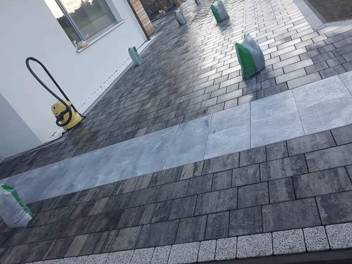 Układanie kostki brukowej