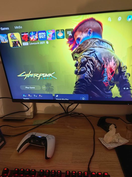 PS5 Slim com disco 1TB com garantia + comando original + 2 jogos