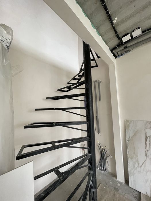 Танхаус з майже закінченим ремонтом.Ціна здивує!