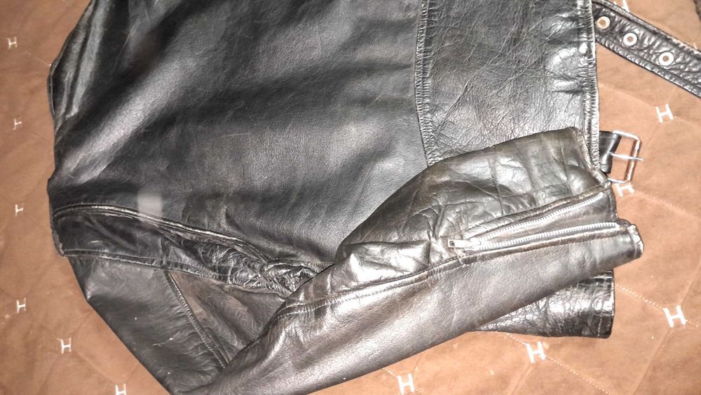 Продам чоловічу косуху