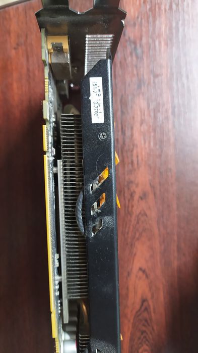 GTX 760 на 2 ГБ Продам стареньку відеокарту але в гарному стані