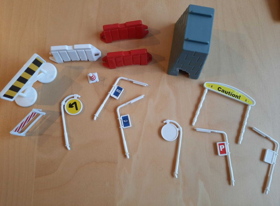 Garaż - parking dla małych autek, stan dobry