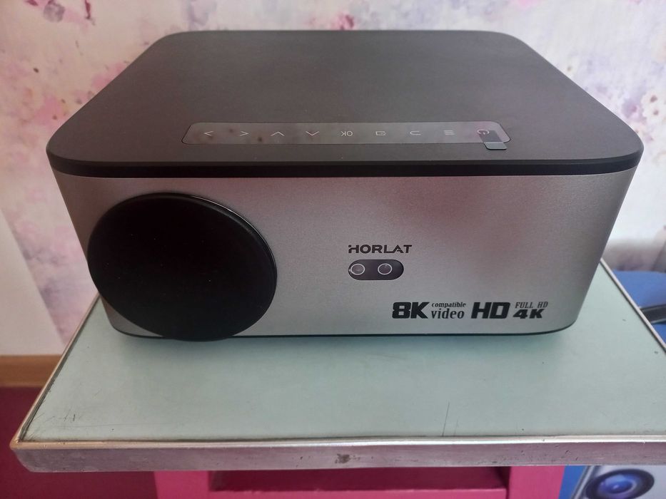 Проектор HORLAT T09  35000(Андроїд 12.0)