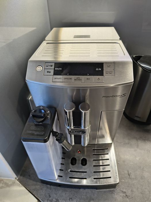 Ekspres do kawy DeLonghi PRIMADONNA S