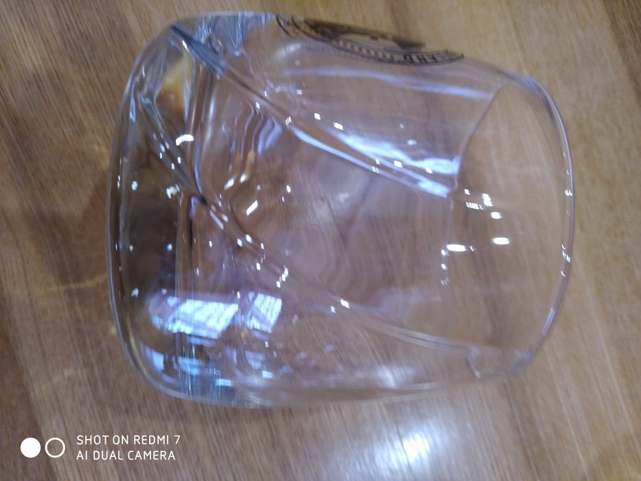 Келих для віски...