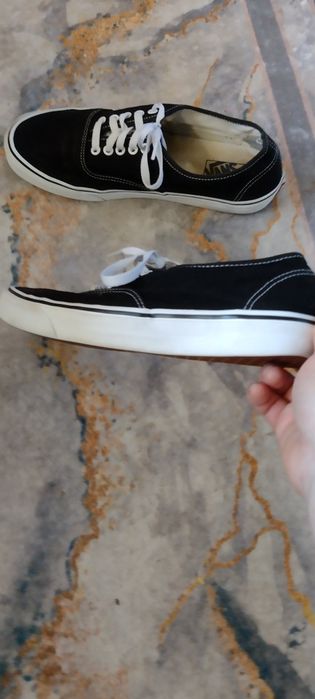 Czarne Vansy w rozmiarze 44