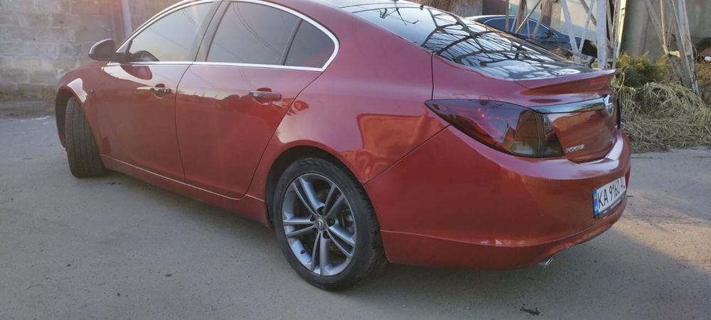 Opel insignia turbo  2.8,4*4