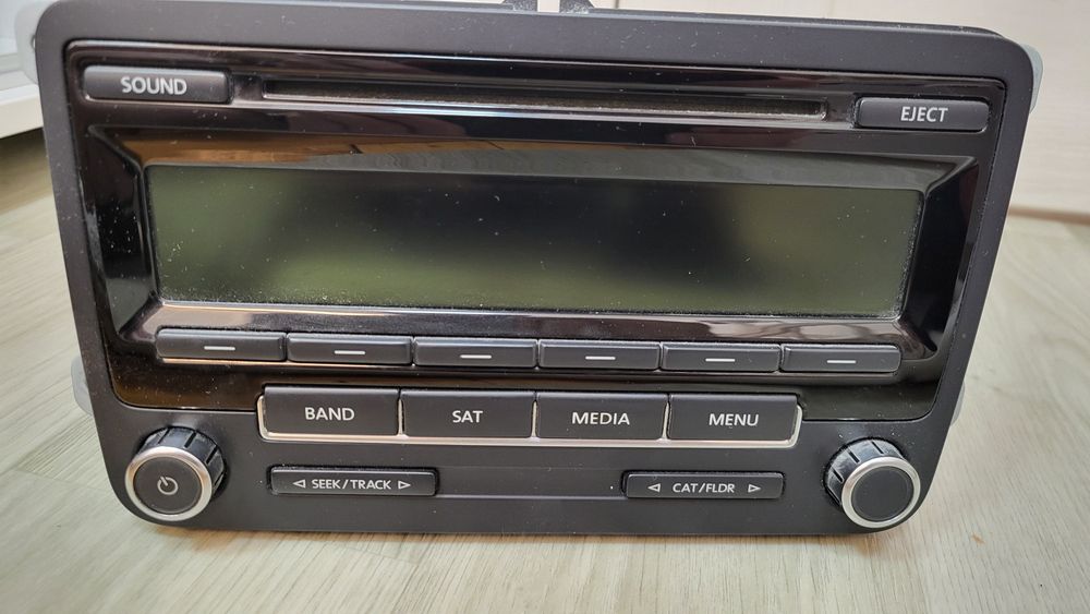 магнітола volkswagen RCD 310