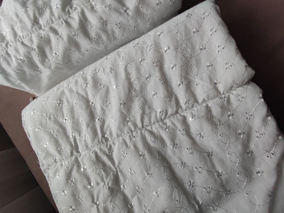 Ochraniacz do łóżeczka