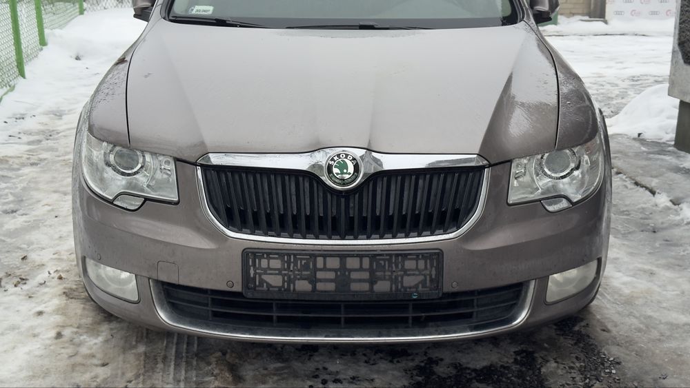 Двери 9888 Skoda Superb 2 2008- Двері Суперб 2