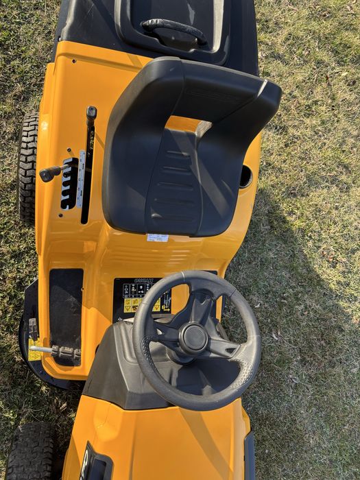 Kosiarka Traktorek Cub Cadet LT2