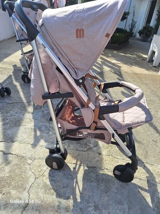 Carrinhos bebe como novos