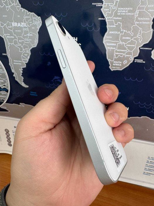 Apple Iphone 16e 128Gb White Neverlock