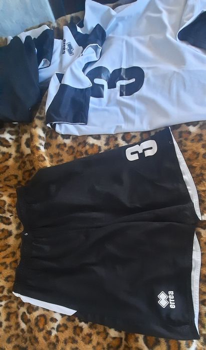 Баскетбольна форма errea