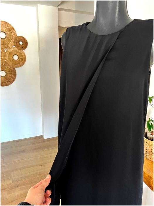 Vestido preto Mango