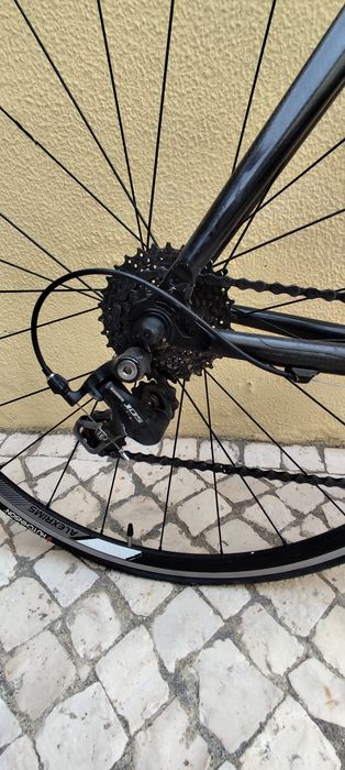 Bicicleta Estrada em Carbono