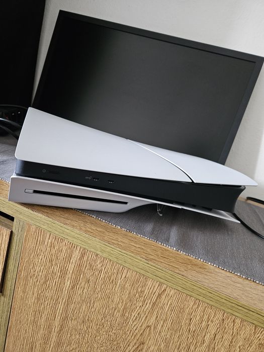 Consola PS5 Standard (1 TB - Branco)