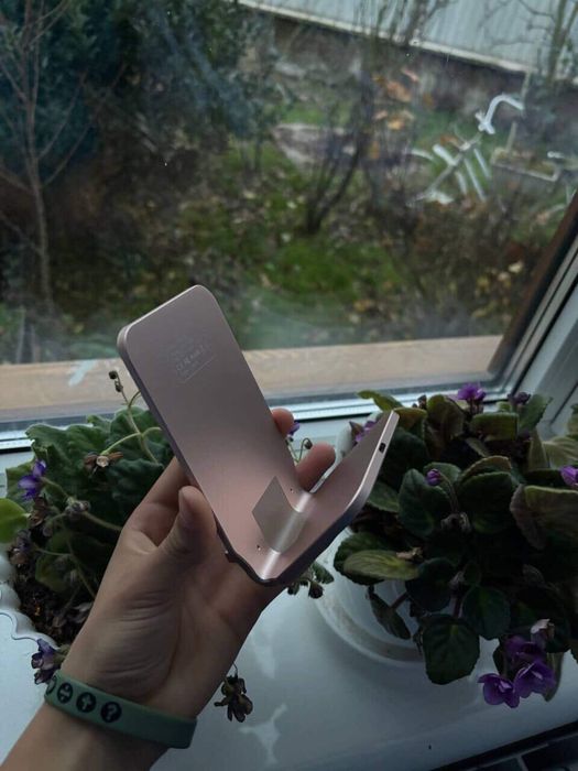 Без проводна зарядка