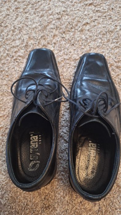 Męskie buty r. 40