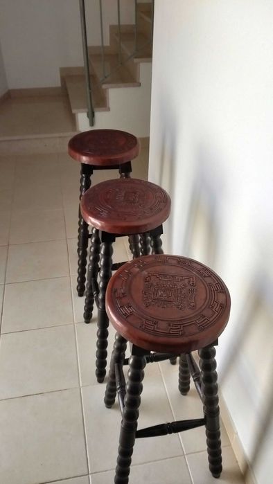 3 Bancos altos de bar