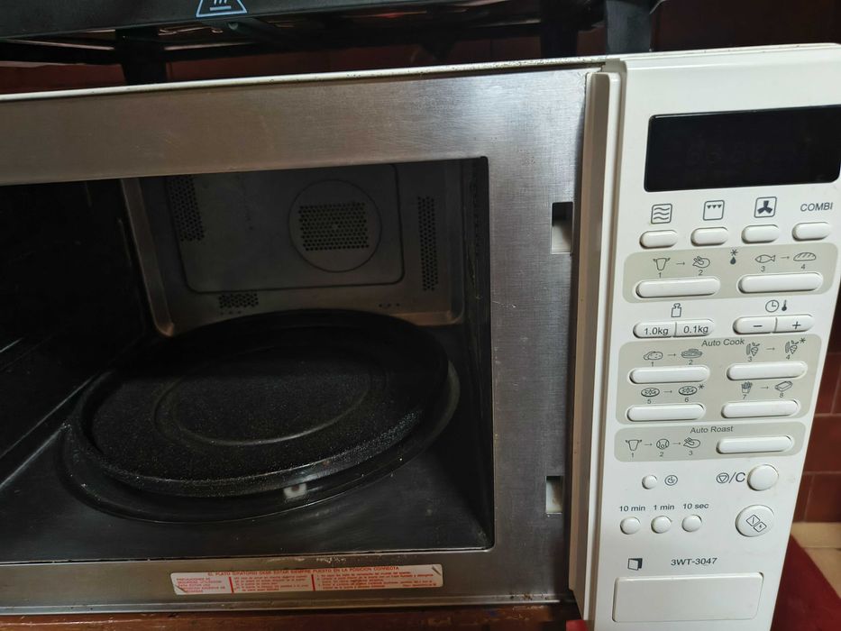 Micro-ondas Balay Grill Convection 3WT-3047 | Grill + Convecção | Excelente Estado