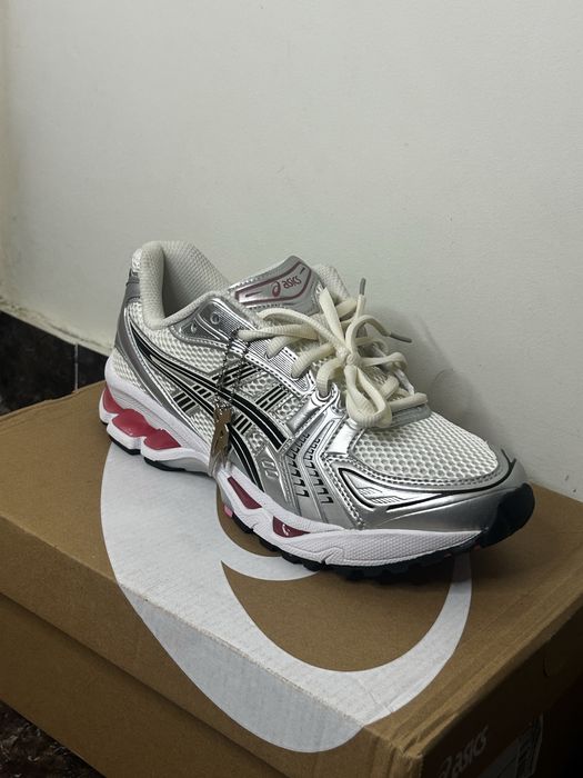 GEL-KAYANO 14 silver/white/pink