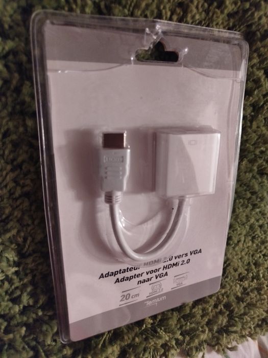 Adaptador vídeo HDMI 2.0 para VGA (Novo  Na Embalagem Temium 20cm liga um portátil ao monitor ou projetor