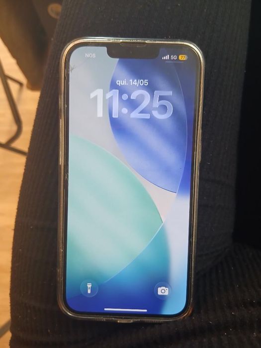 Vendo ou Troco  IPhone 13 cor azul escuro estado pouco uso  300€ negociável