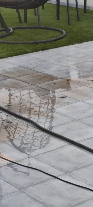 Serviços de lavanderia e engomadoria, limpezas gerais, pós obras, lava