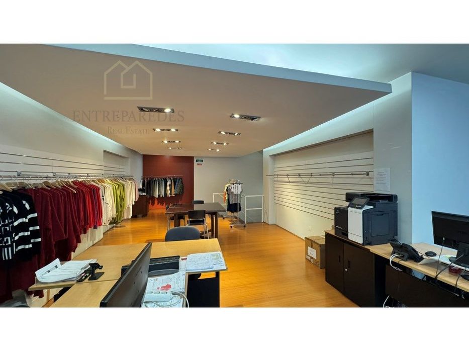 Espaço Comercial para comprar na Rua Antero de Quental, Paranhos, P...